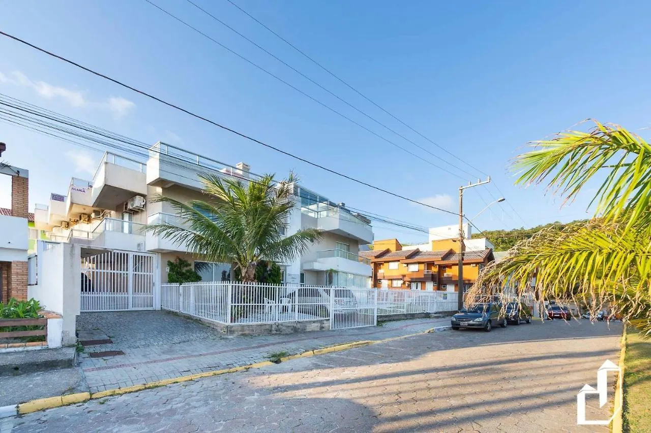 Apartamento Duplex Em 4 Ilhas ボンビーニャス